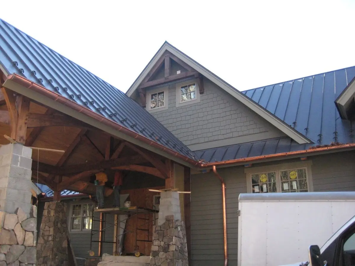 Craftsman Roofing team delivering quality roofing work in Darnestown